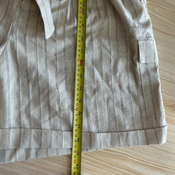 Nwot Modern Works shorts in beige and gray strips women's size large - Picture 6 of 8